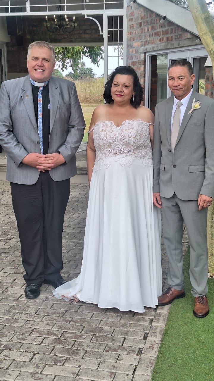 Wedding ceremony by Dr. Gerrit Rademeyer in Thulamela