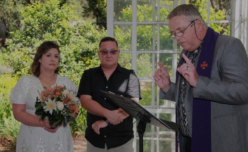 Wedding ceremony by Dr. Gerrit Rademeyer in Thulamela