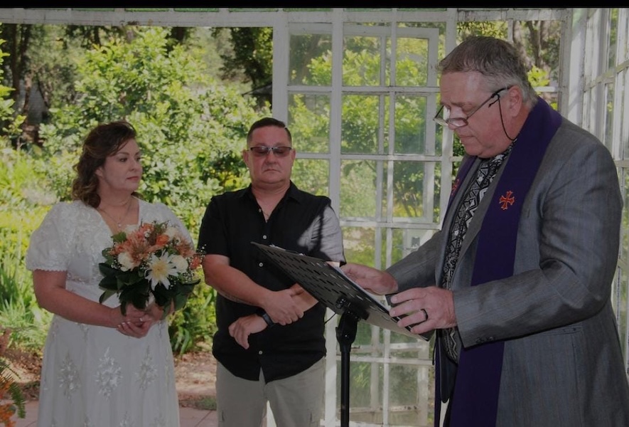 Wedding ceremony by Dr. Gerrit Rademeyer in Thulamela